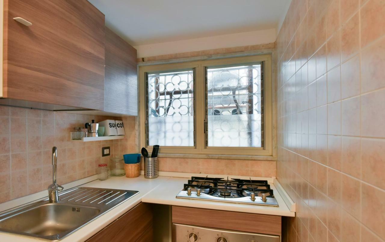 Tasso Apartment Салерно Экстерьер фото